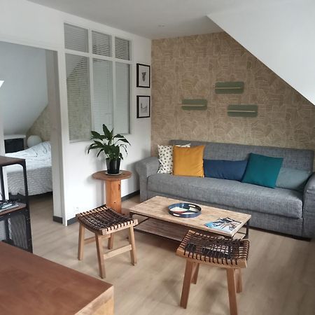 Les Appartements Du 31 - Centre Ville - 3E Etage - 35M2 Quimper Bagian luar foto