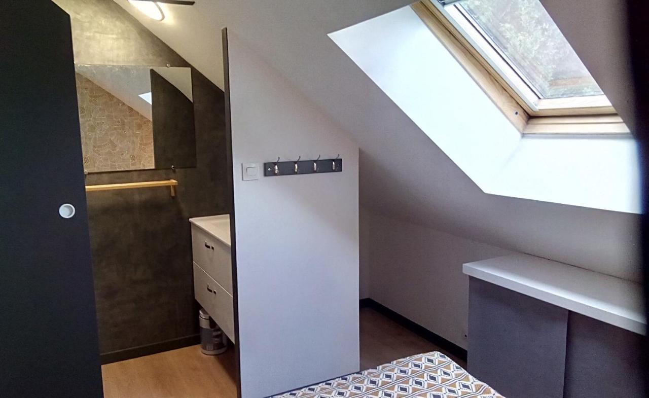Les Appartements Du 31 - Centre Ville - 3E Etage - 35M2 Quimper Bagian luar foto